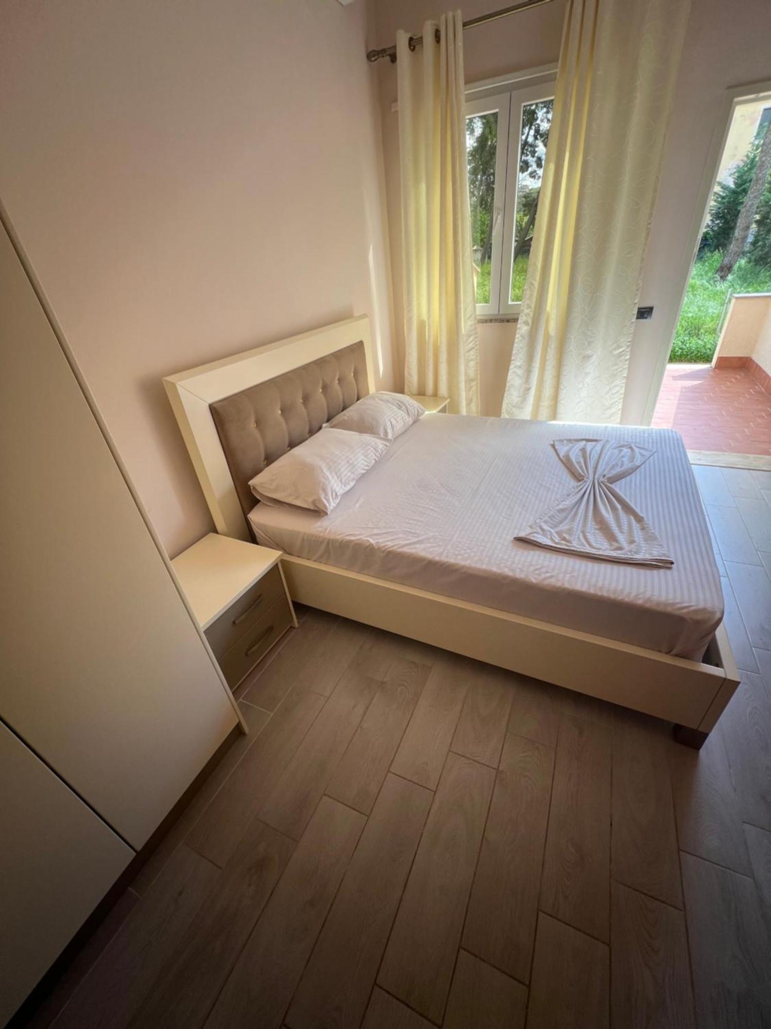 Marika Hotel Golem (Tirana)