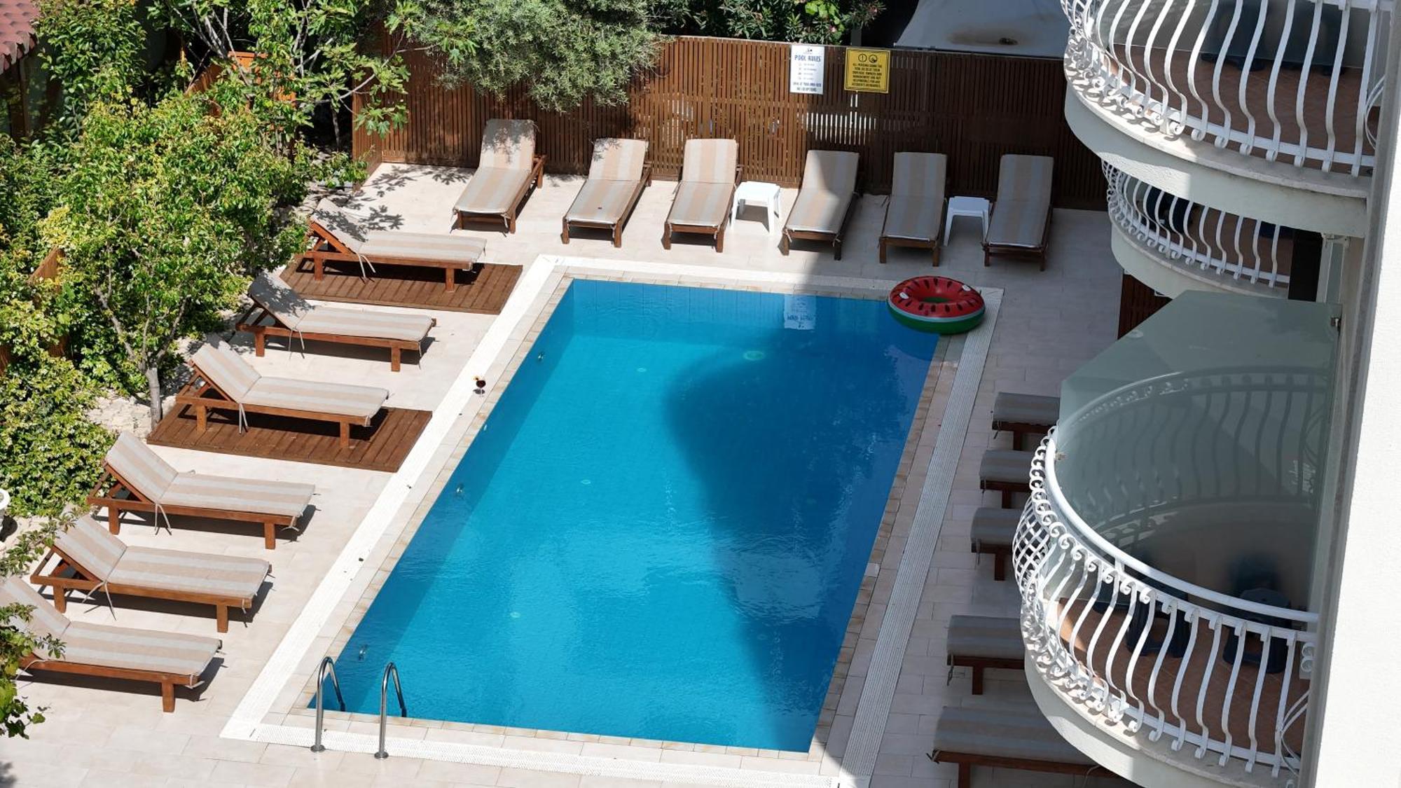 Hotel Marika Golem (Tirana)