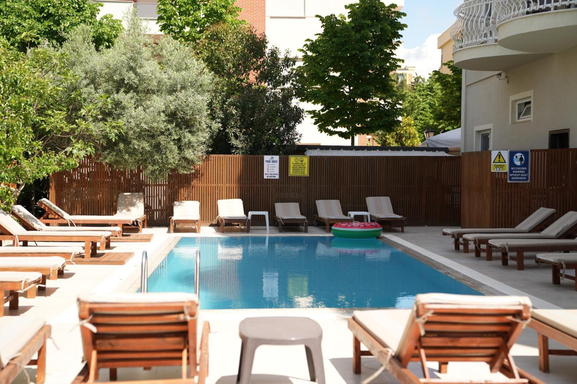Marika 4* Golem (Tirana)